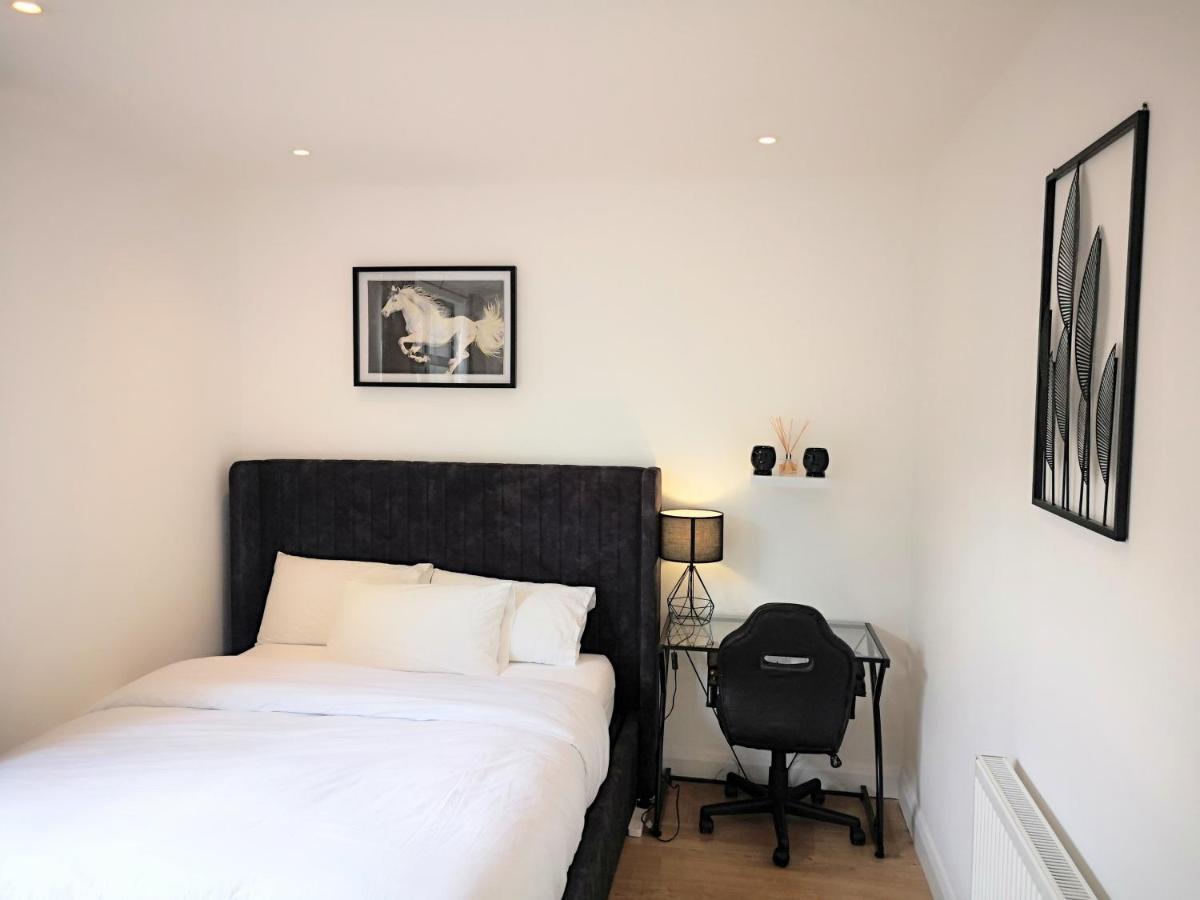 Clifton Court Hemel Apartment Hemel Hempstead Bagian luar foto